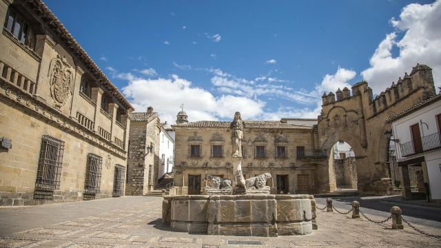 Plaza de los Leones