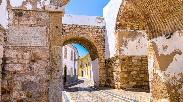 Puerta de la Mar