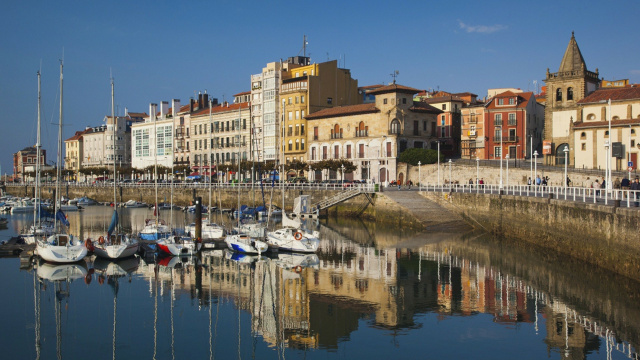 Gijón.