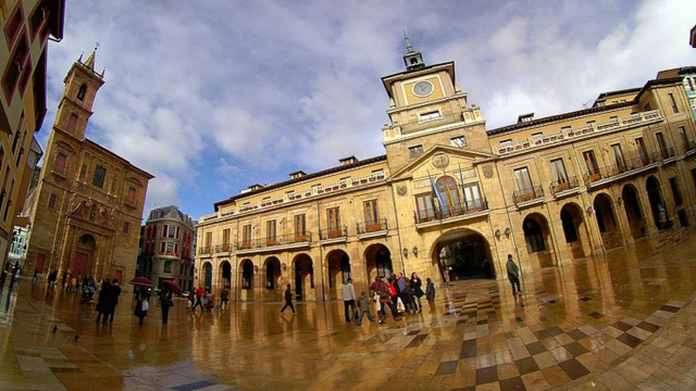 Oviedo.